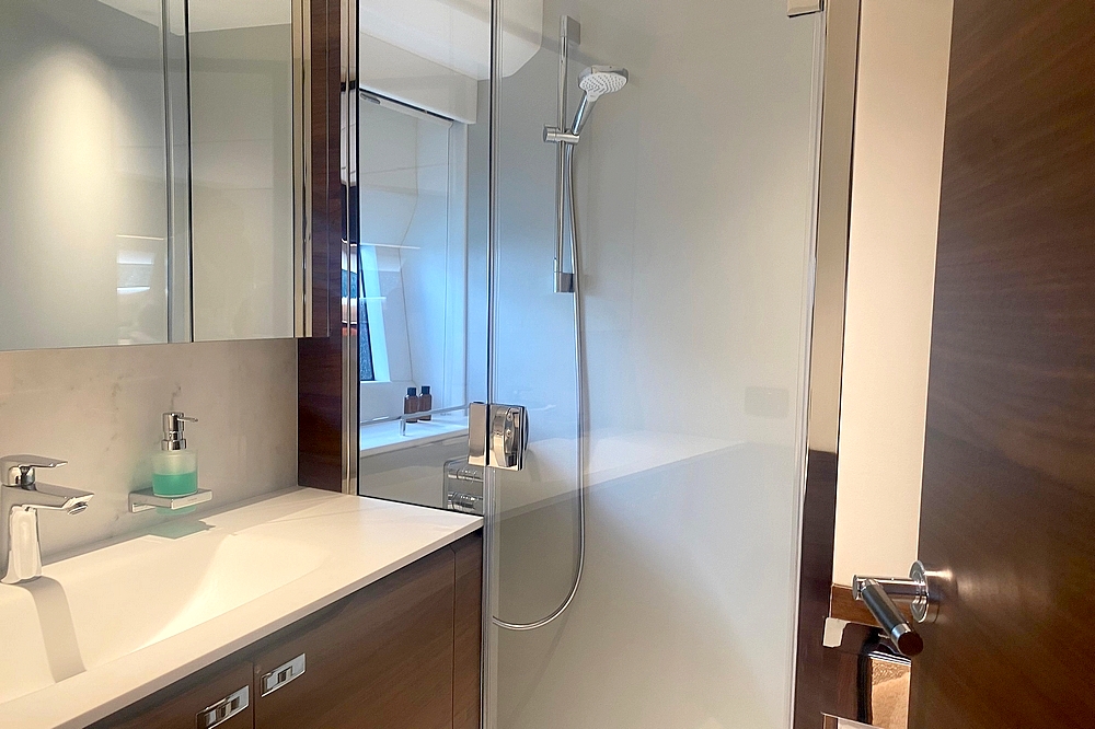 32_PRINCESSY72_int_cabin_guest1.2