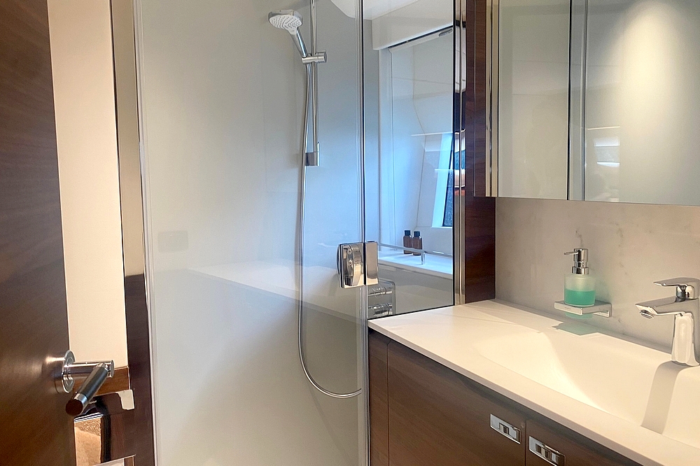 34_PRINCESSY72_int_cabin_guest2.2