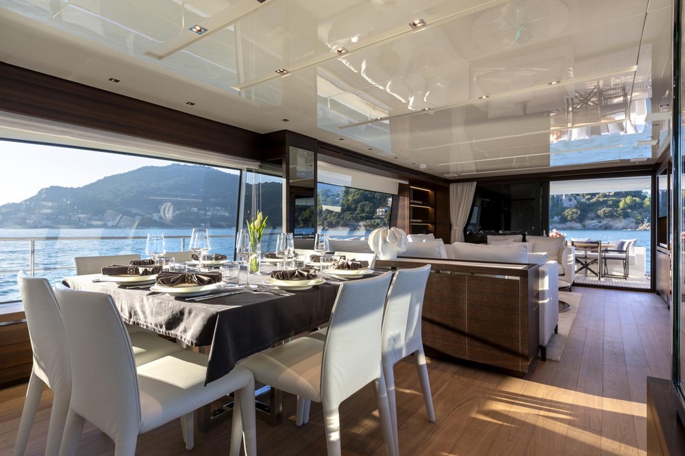 18_SANLORENZO86_int_dining2