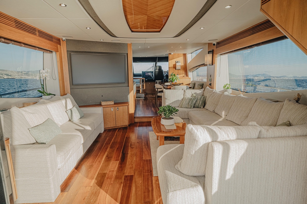 24_SUNSEEKER75Yacht_int_saloon4