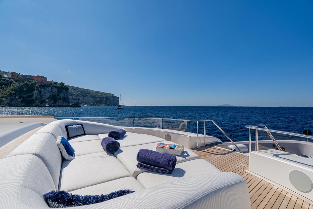 09_SANLORENZOSD96_ext_deck3