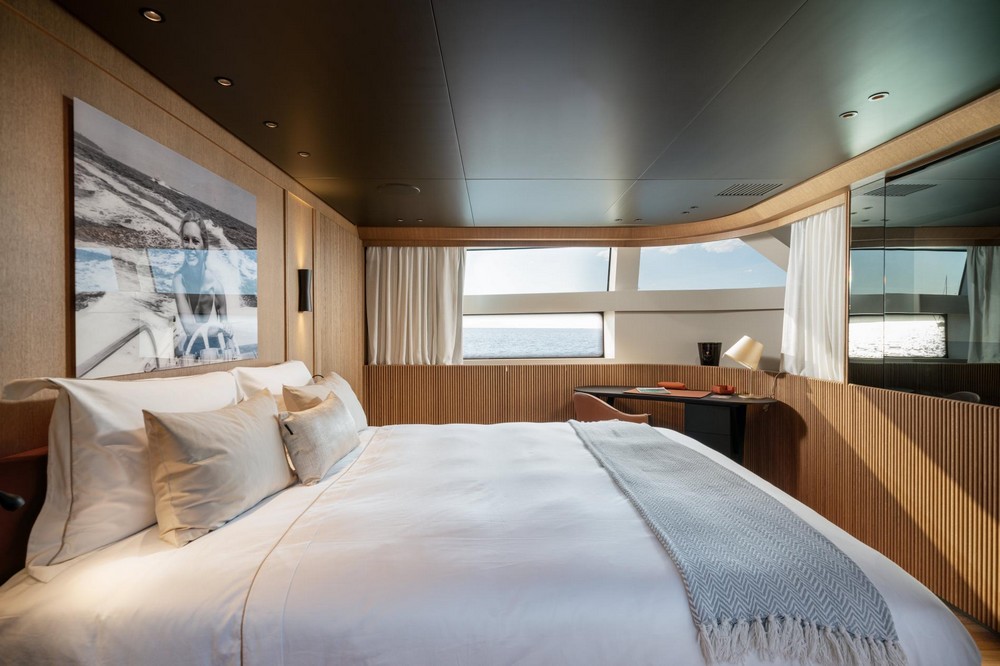 20_SANLORENZOSD96_int_cabin_owner3