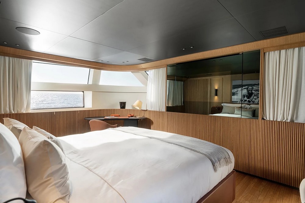 21_SANLORENZOSD96_int_cabin_owner4