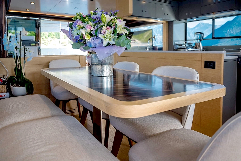 21_SIRENA64_int_dining1