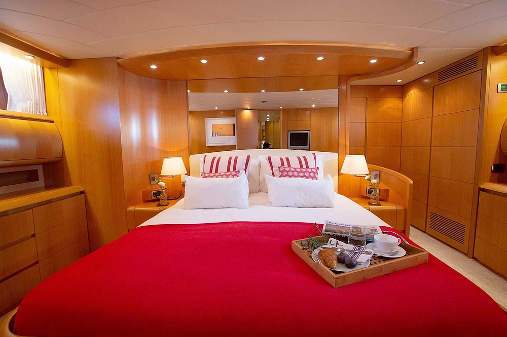 26_MAIORA24M_int_cabin_owner2