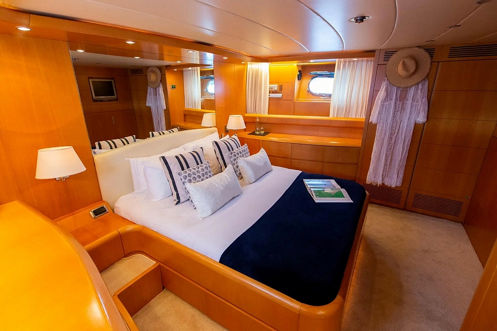 32_MAIORA24M_int_cabin_vip2